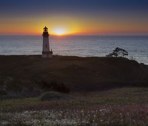 Preview wallpaper lighthouse, sea, sunset, dark