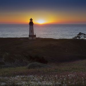 Preview wallpaper lighthouse, sea, sunset, dark