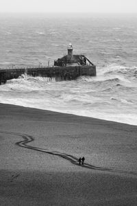 Preview wallpaper lighthouse, sea, waves, bw