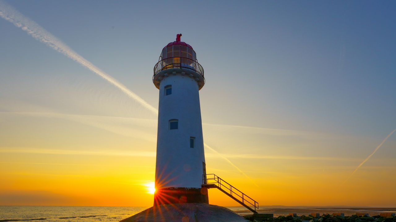 Wallpaper lighthouse, shore, sea, sand, sunrise