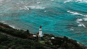 Preview wallpaper lighthouse, shore, waves, coast