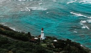 Preview wallpaper lighthouse, shore, waves, coast