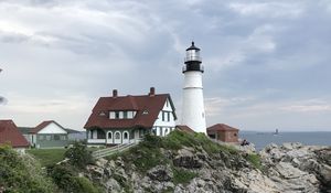 Preview wallpaper lighthouse, tower, house, architecture, cliff