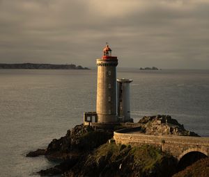 Preview wallpaper lighthouse, tower, rocks, ocean
