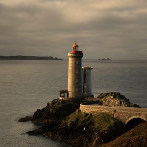 Preview wallpaper lighthouse, tower, rocks, ocean