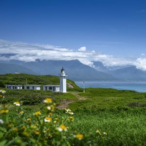 Preview wallpaper lighthouse, tower, sea, mountains, landscape