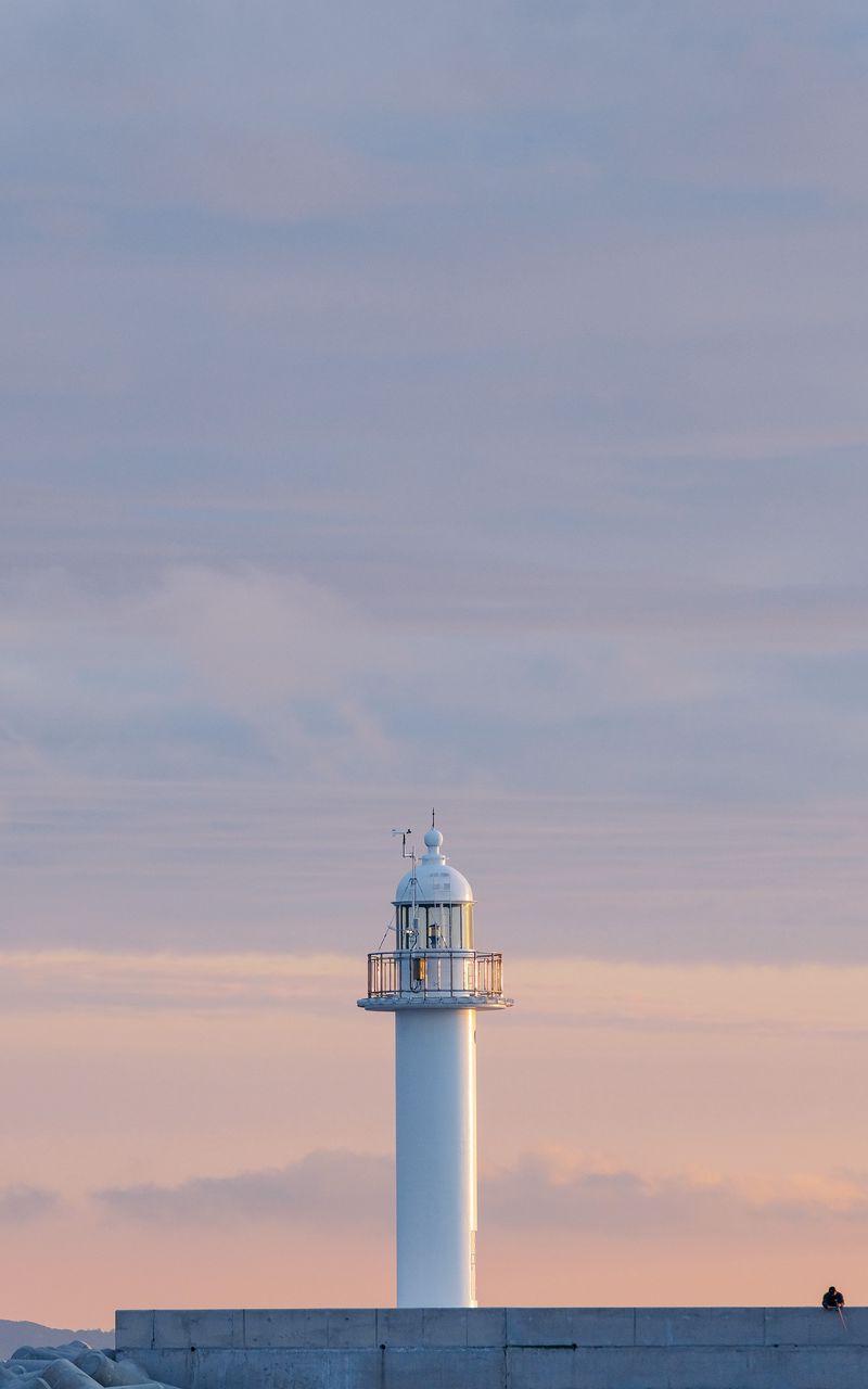 800x1280 Wallpaper lighthouse, tower, white, minimalism