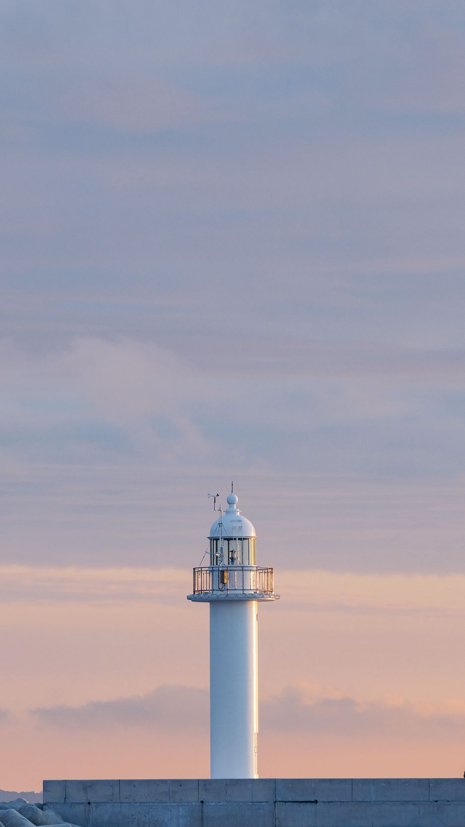 938x1668 Wallpaper lighthouse, tower, white, minimalism