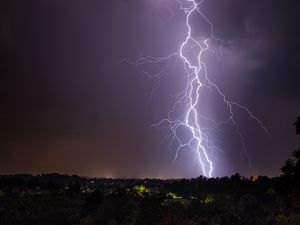 Preview wallpaper lightning, night, trees, dark