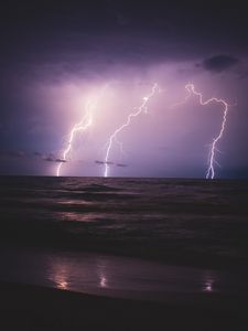 Preview wallpaper lightning, sea, horizon, night, overcast