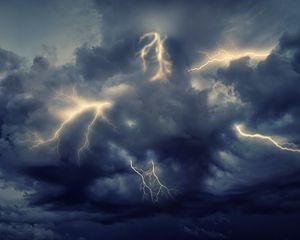 Preview wallpaper lightning, sky, clouds, storm