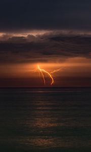 Preview wallpaper lightning, sky, sea, darkness, nature