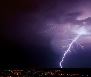 Preview wallpaper lightning, thunderstorm, sky, night, city