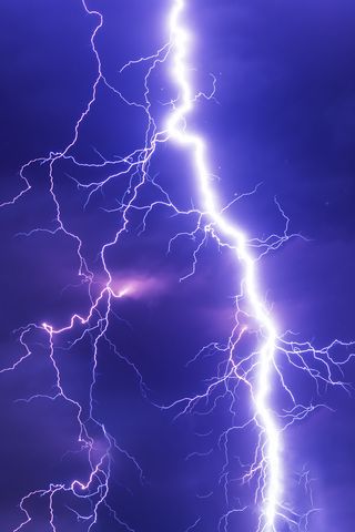 320x480 Wallpaper lightning, thunderstorm, sky, cloudy