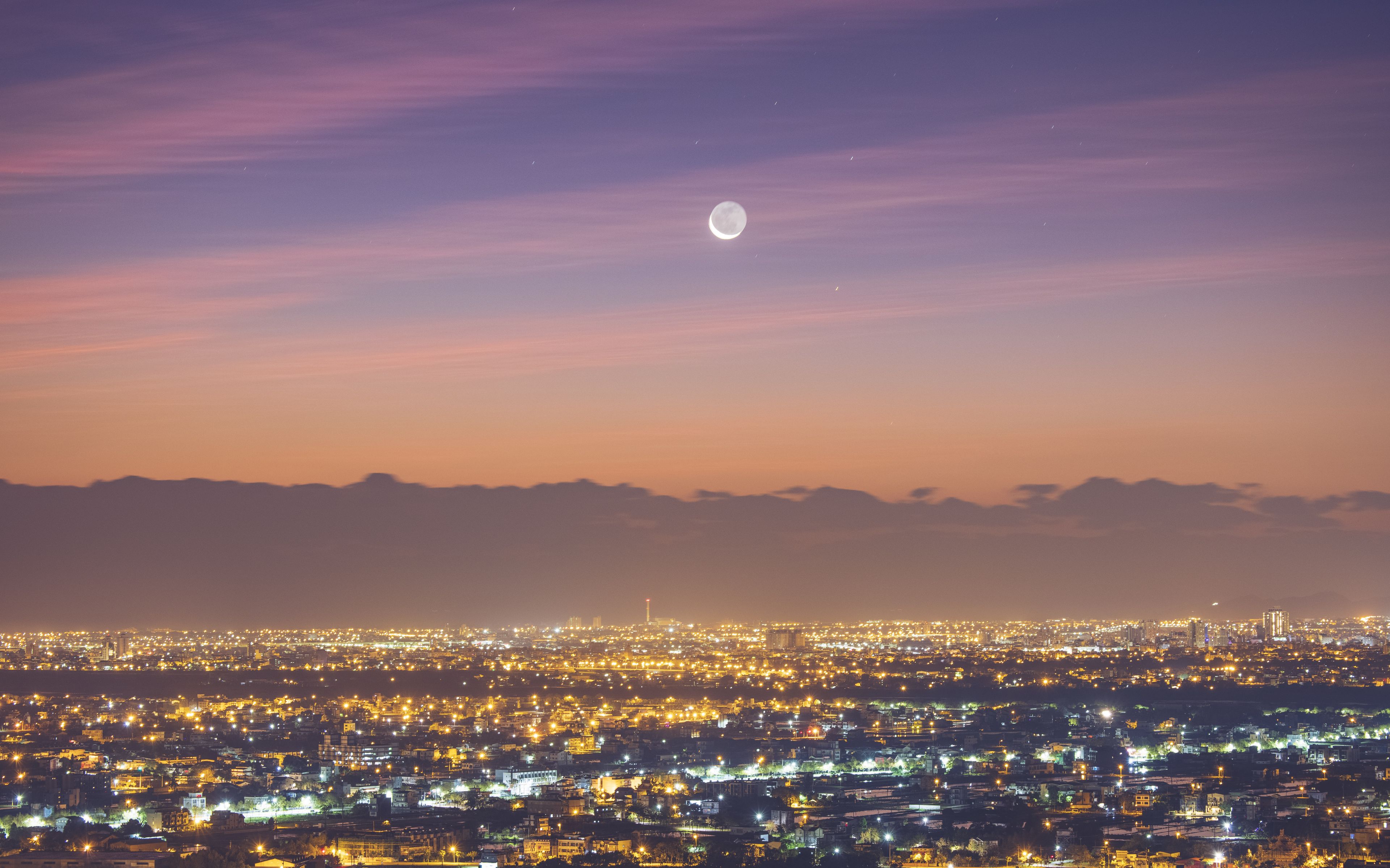 3840x2400 Wallpaper lights, city, buildings, sky, clouds, moon