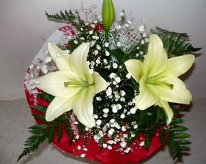 Preview wallpaper lilies, babys breath, fern, flower, decoration