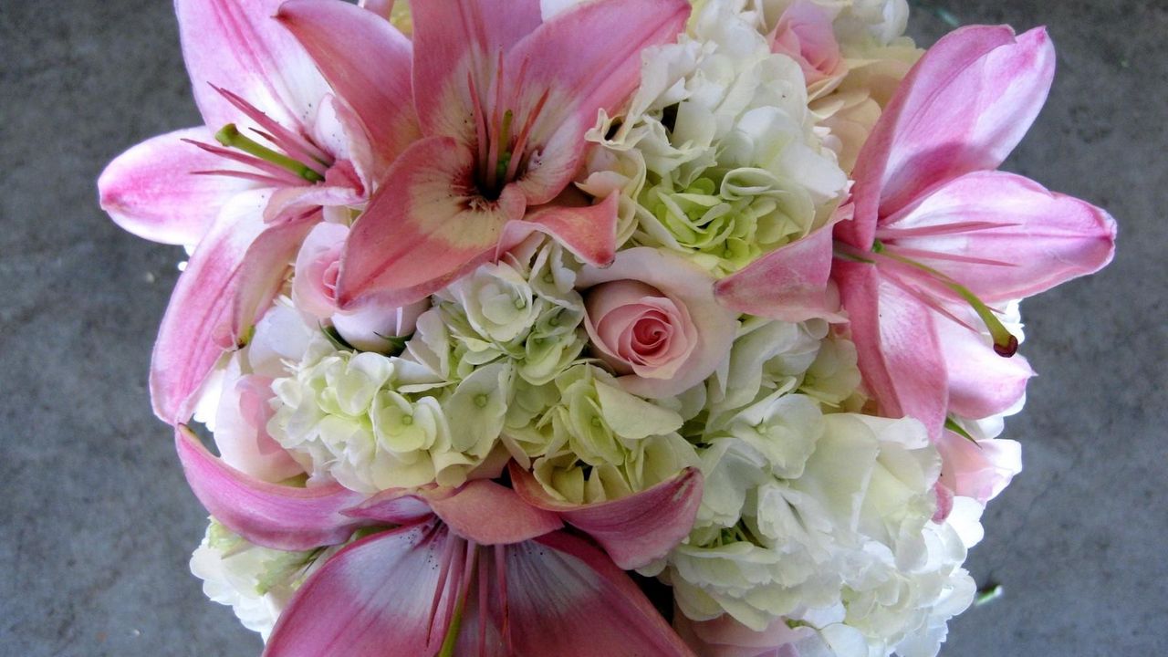 Wallpaper lilies, hydrangeas, roses, bouquet, decor, composition