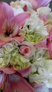 Preview wallpaper lilies, hydrangeas, roses, bouquet, decor, composition