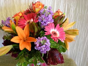 Preview wallpaper lilies, roses, gerberas, flowers, bouquet