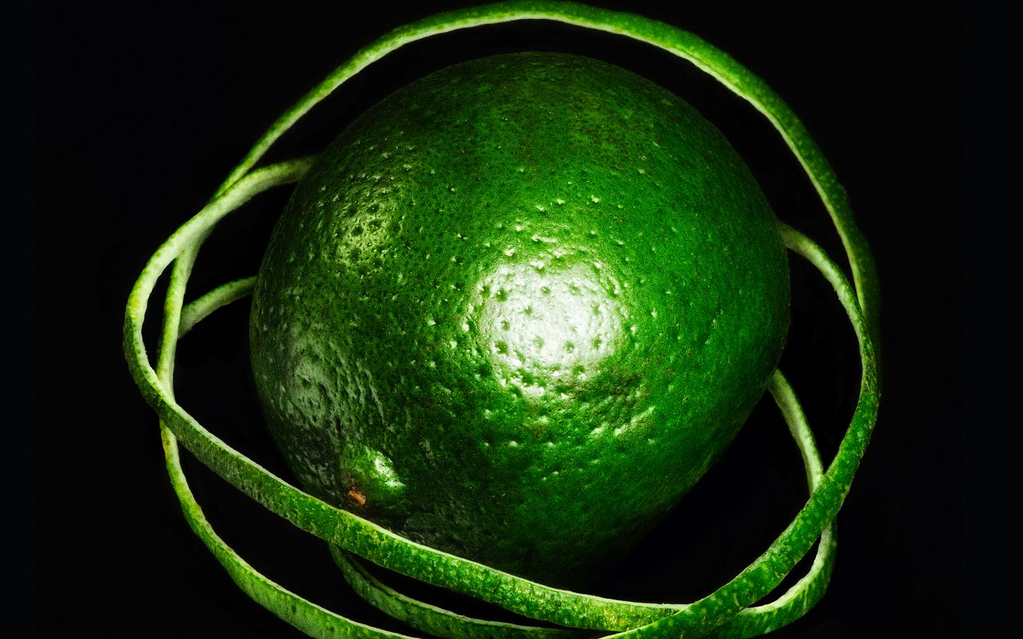 1440x900 Wallpaper lime, lanes, macro, fruit, green, citrus