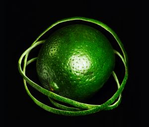 Preview wallpaper lime, lanes, macro, fruit, green, citrus