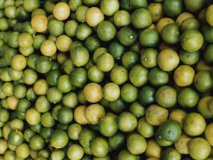 Preview wallpaper limes, citrus, fruits