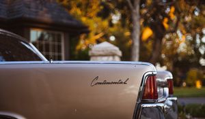 Preview wallpaper lincoln continental, car, retro, side view