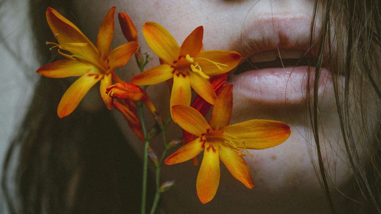Wallpaper lips, flower, mystery, tenderness
