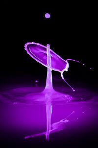 Preview wallpaper liquid, drops, spray, purple, splash, macro