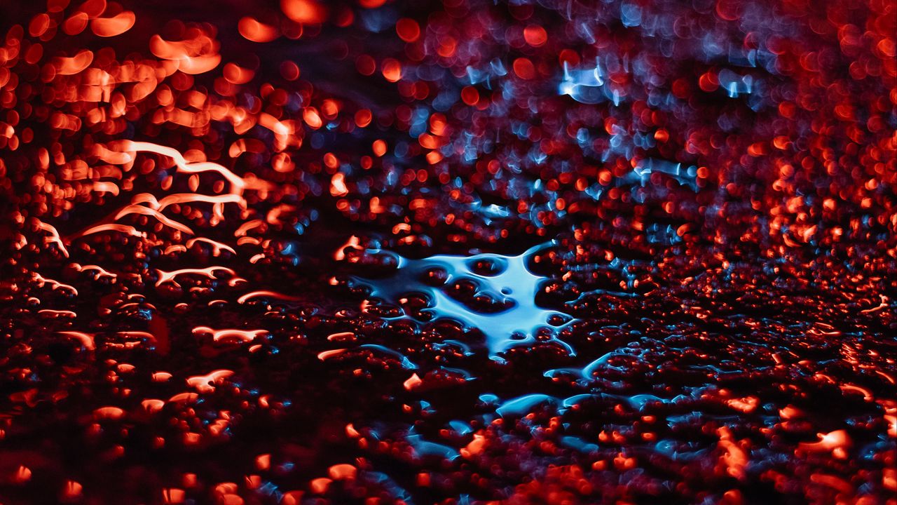 Wallpaper liquid, glare, bokeh, red, macro, blur