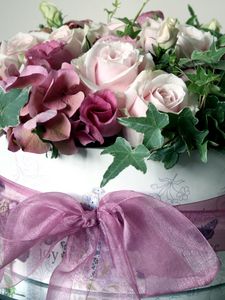 Preview wallpaper lisianthus russell, hydrangea, roses, box, ribbon, flowers