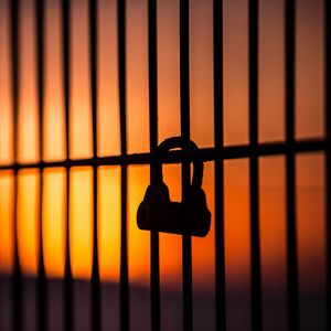 Preview wallpaper lock, fence, sunset, dark