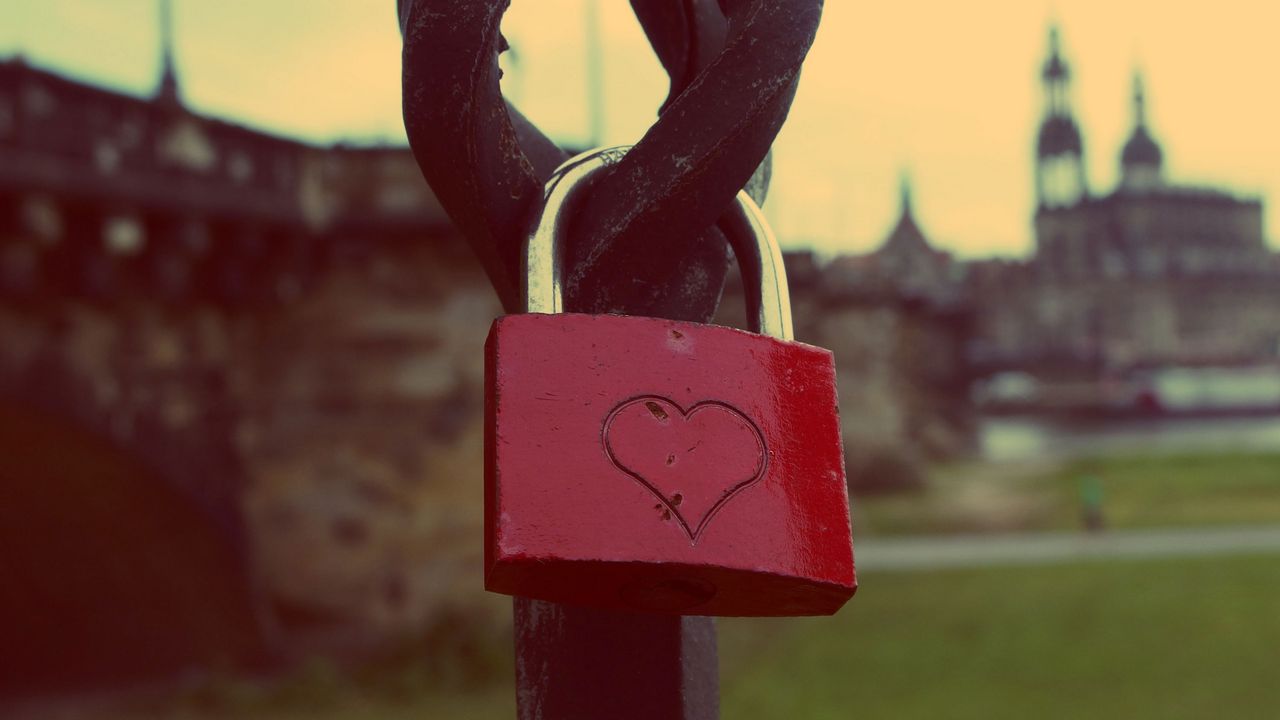 Wallpaper lock, heart, love, fidelity