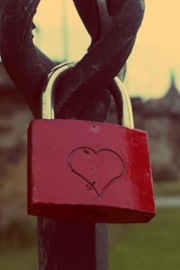 Preview wallpaper lock, heart, love, fidelity
