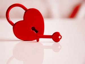 Preview wallpaper lock, key, heart, red, love