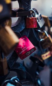 Preview wallpaper locks, love, hearts, eternity