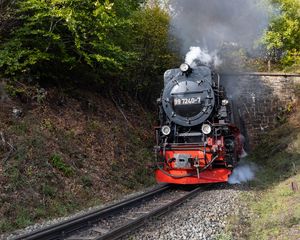 Preview wallpaper locomotive, smoke, rails, railroad