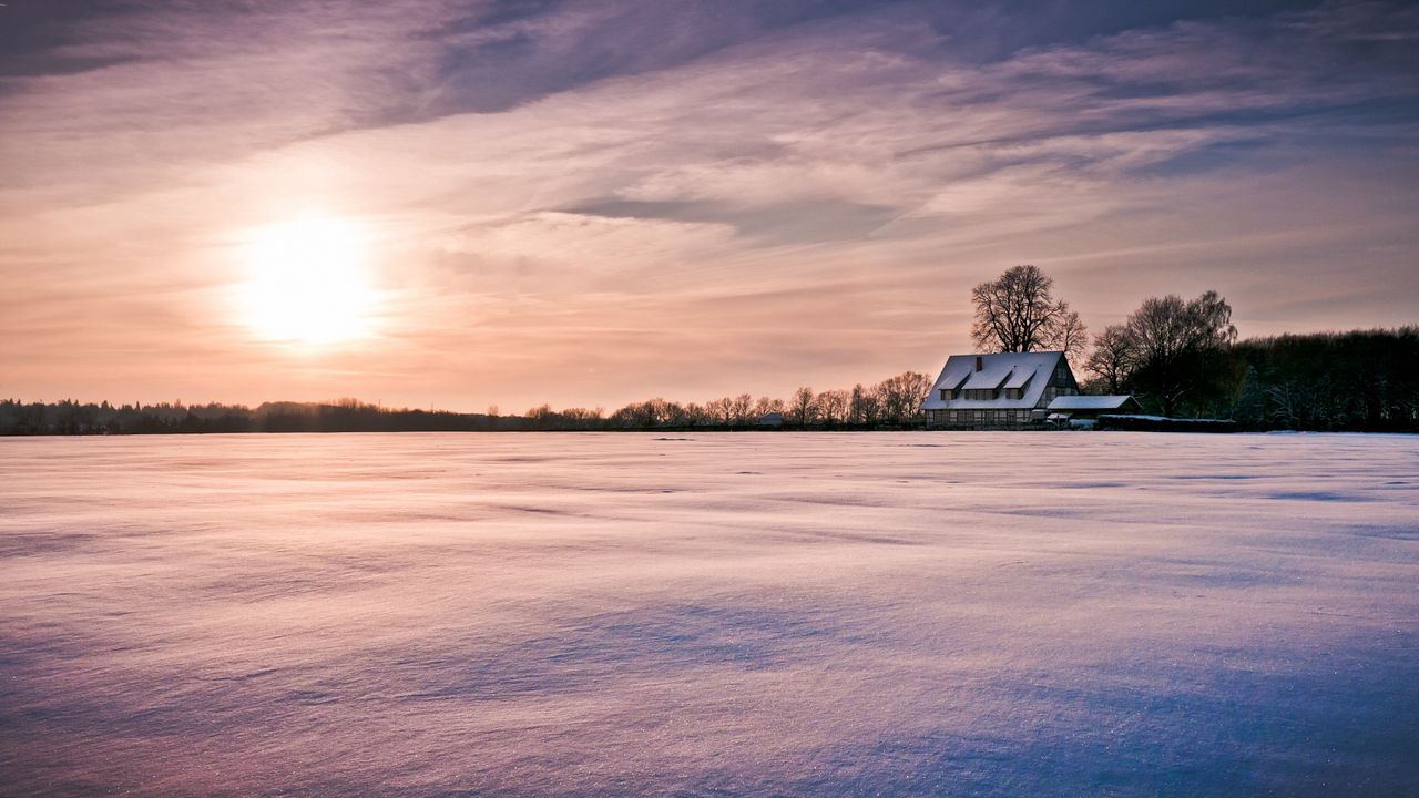 Wallpaper lodge, cover, snow, carpet, snowdrifts, sun, clouds