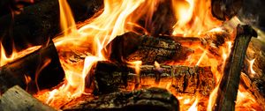 Preview wallpaper logs, bonfire, fire, dark