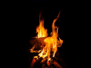 Preview wallpaper logs, fire, flame, night, darkness