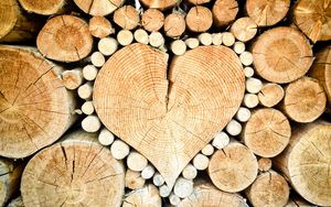 Preview wallpaper logs, heart, wood
