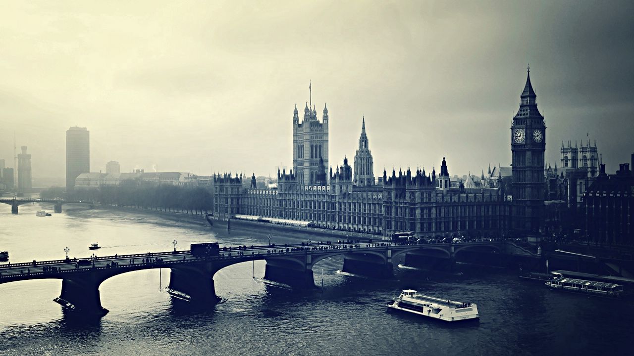 1280x720 Wallpaper london, big ben, night, river, building, top view, black white