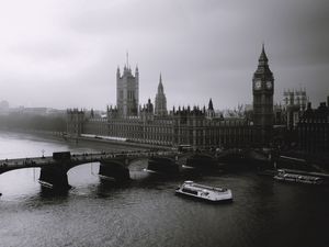 Preview wallpaper london, mist, river, bridge, big ben, black white