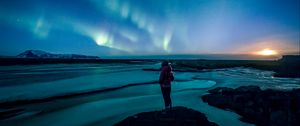 Preview wallpaper loneliness, alone, girl, northern lights, sky