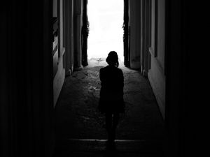 Preview wallpaper loneliness, alone, girl, silhouette, dark, black