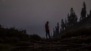 Preview wallpaper loneliness, alone, mountains, lake