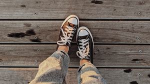 Preview wallpaper loneliness, sneakers, legs, wooden