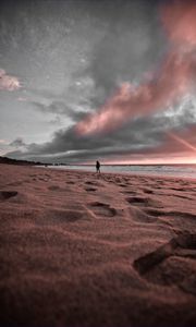 Preview wallpaper lonely, loneliness, beach, sky