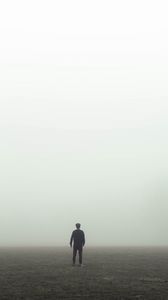 Preview wallpaper lonely, loneliness, fog, horizon