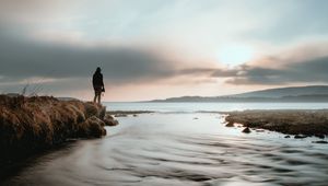 Preview wallpaper lonely, loneliness, photographer, river